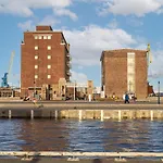 Ferienapartments am Krusespeicher Ferienapartments am Krusespeicher 2-15